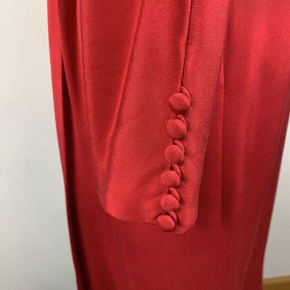 VTG Linda Allard Ellen Tracy Red Silk Wrap Dress Long Sleeve with Button Cuff 6 - Picture 4 of 12